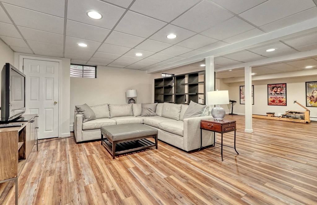 43 Old Pickard Rd