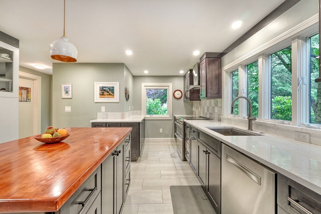 36 Morningside Ln