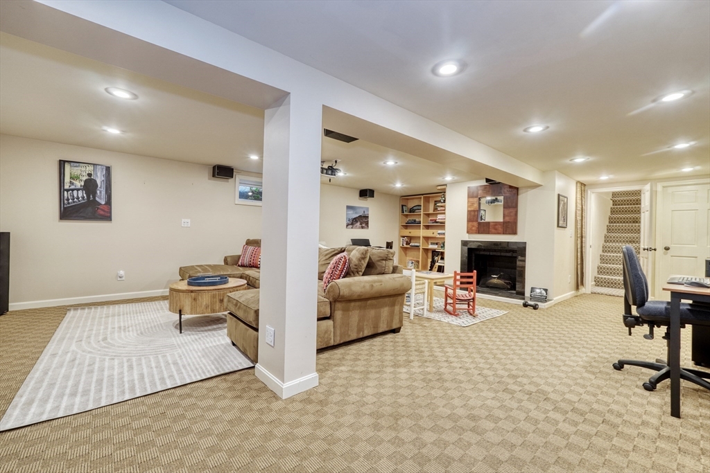 36 Morningside Ln