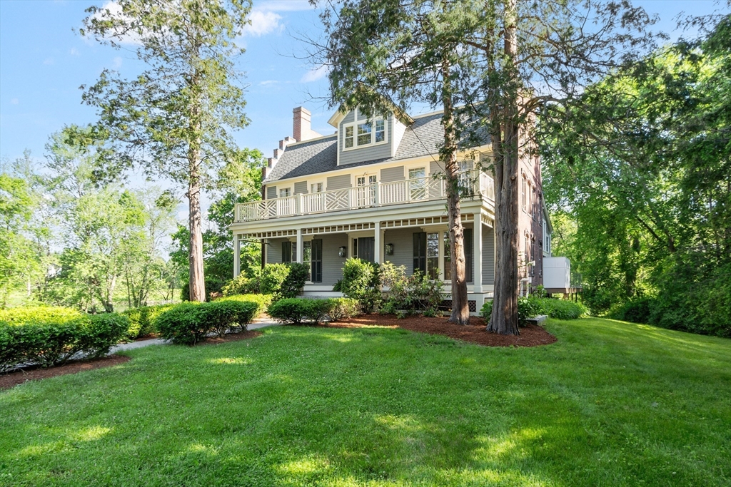 106 Elm Street