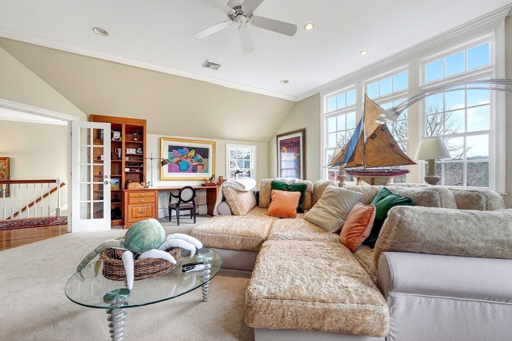 107 Westford Rd