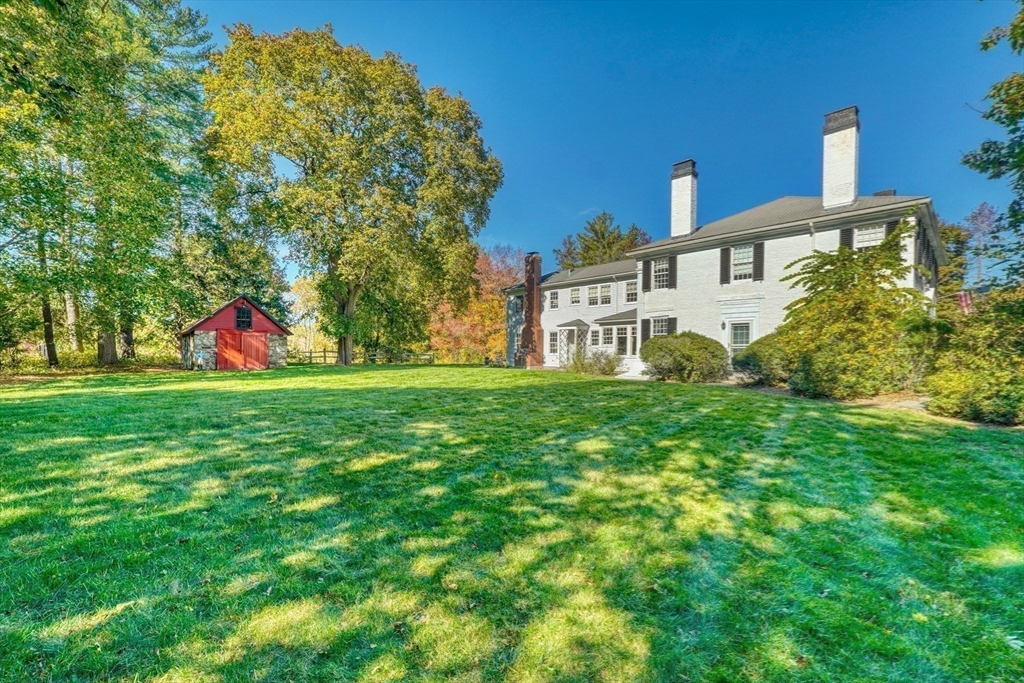 107 Westford Rd