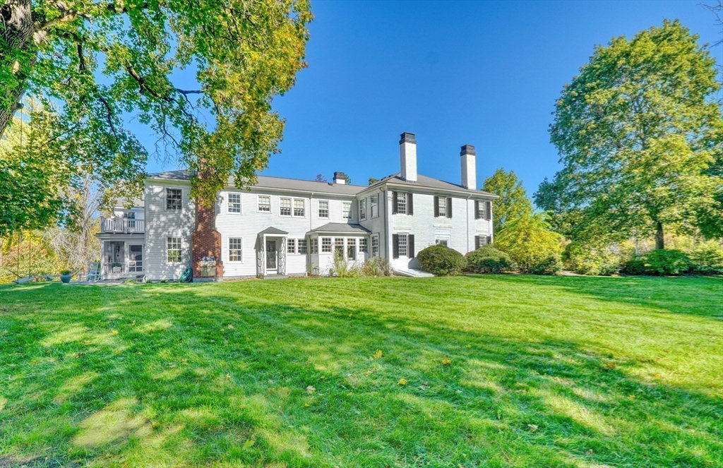 107 Westford Rd