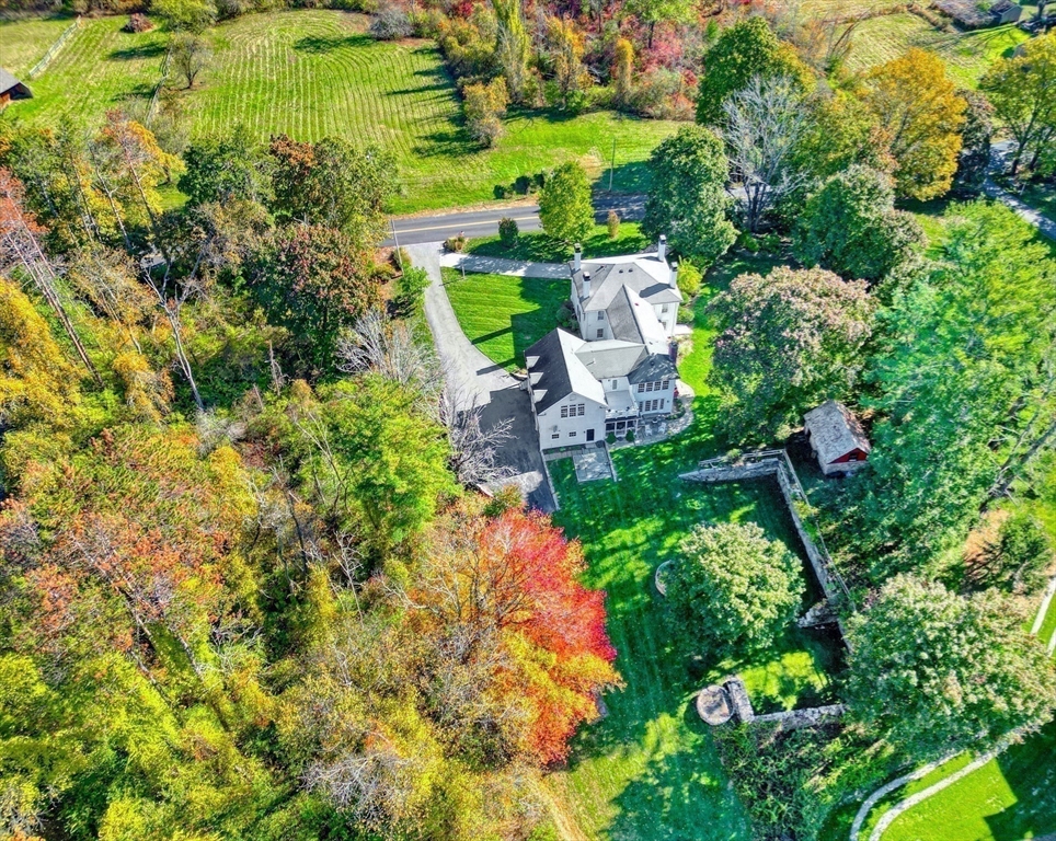 107 Westford Rd