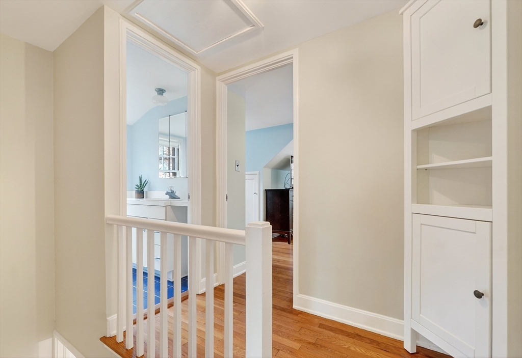 63 Lexington Road