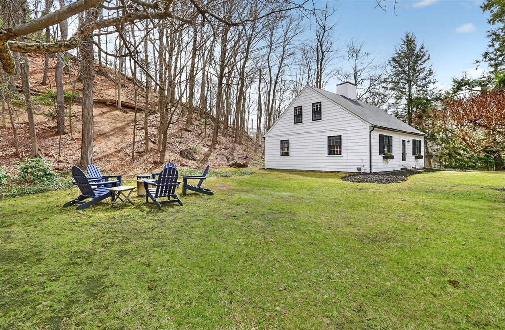 63 Lexington Road