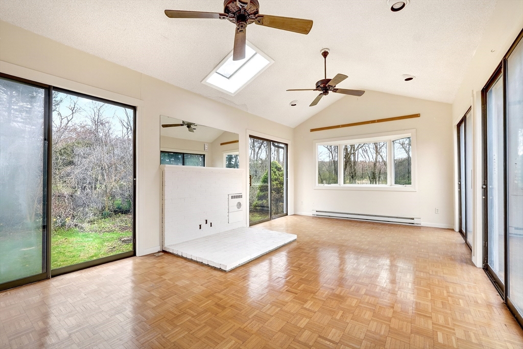 34 Morningside Ln