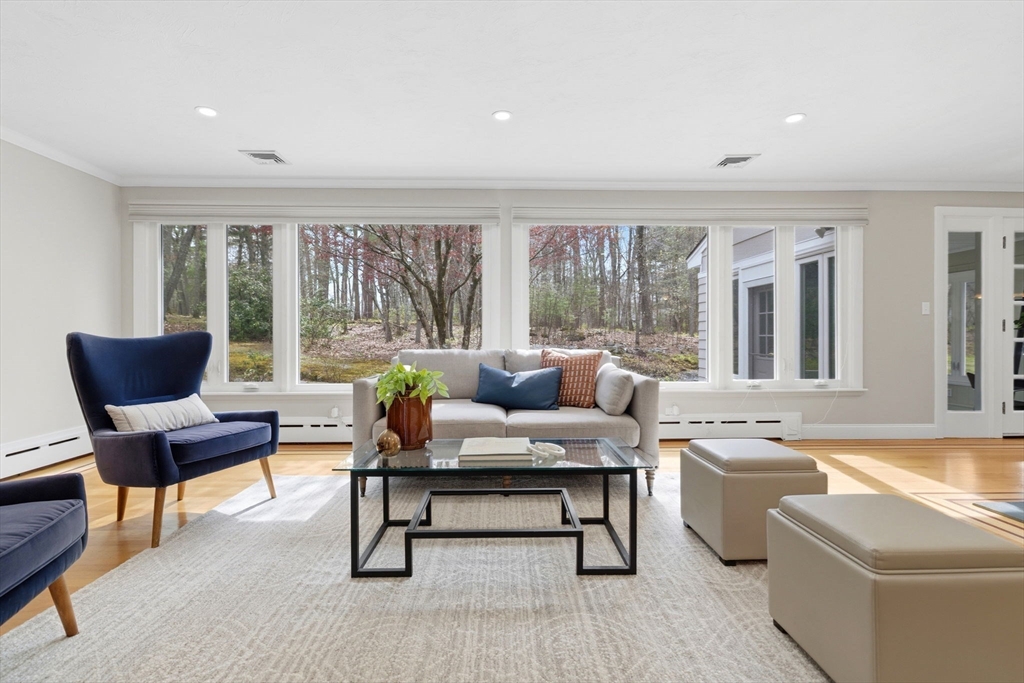 31 Huckleberry Hill Rd
