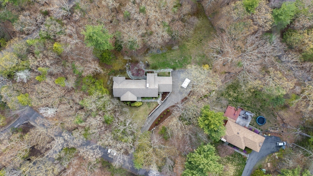 31 Huckleberry Hill Rd