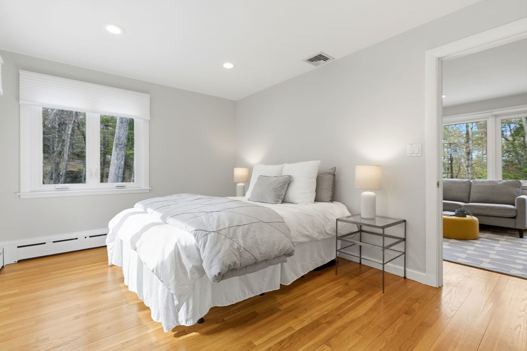 31 Huckleberry Hill Rd