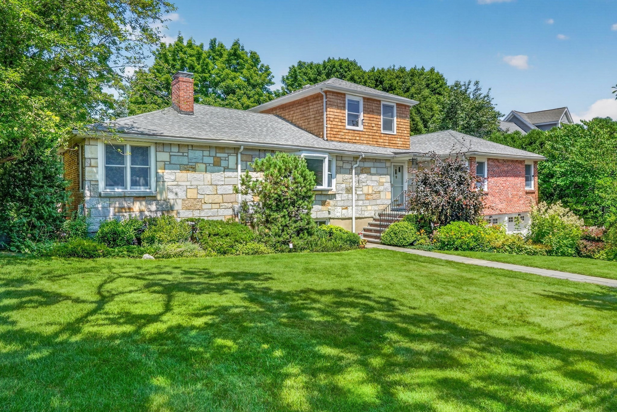 22 Nardell Rd