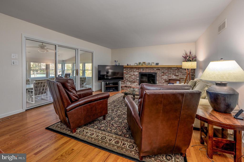 596 SENTINEL ROAD
