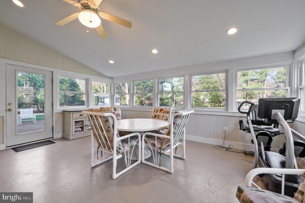 596 SENTINEL ROAD