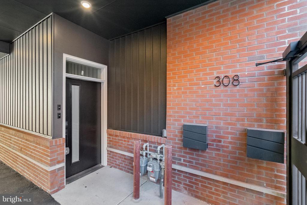 308 REED STREET Unit: 1