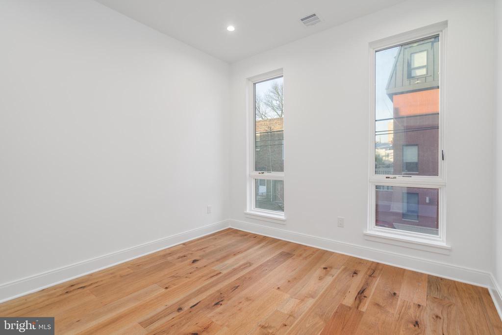 308 REED STREET Unit: 1