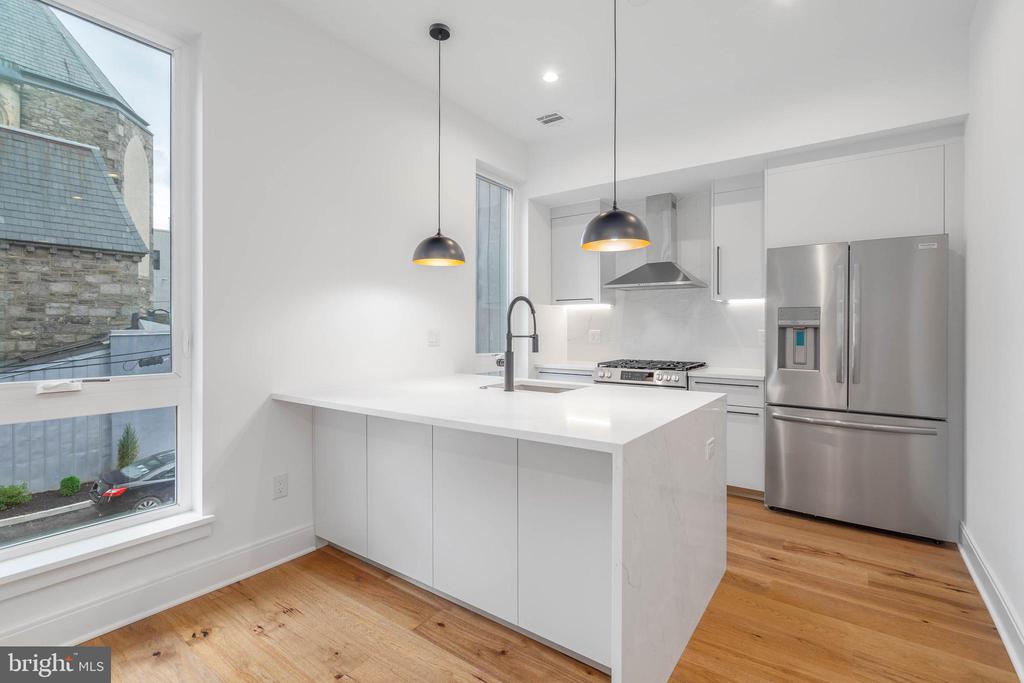 308 REED STREET Unit: 1