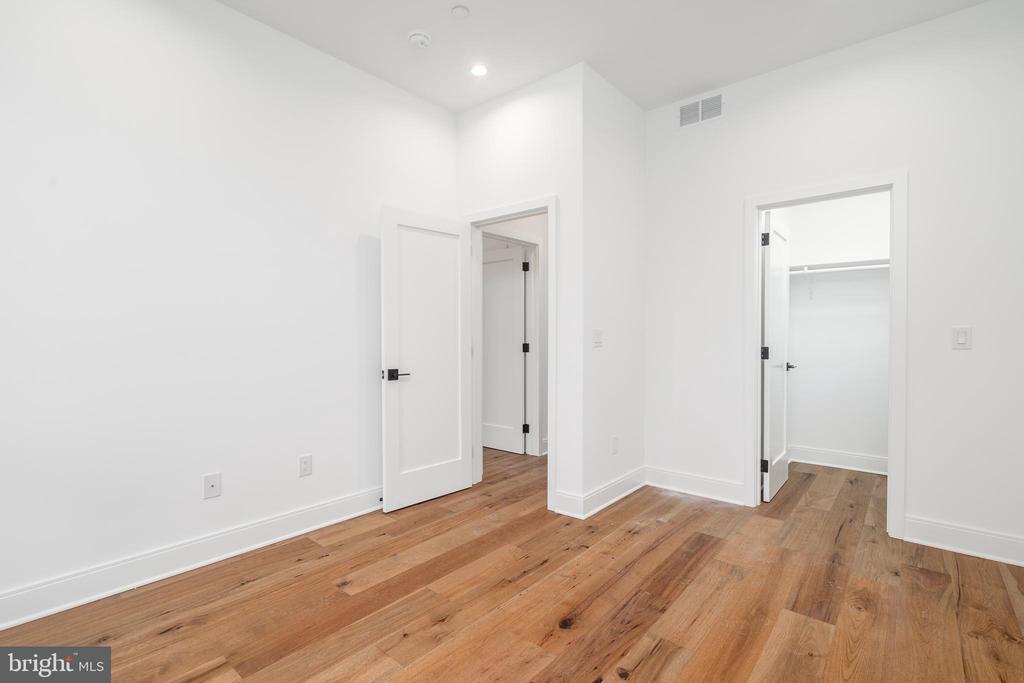 308 REED STREET Unit: 1