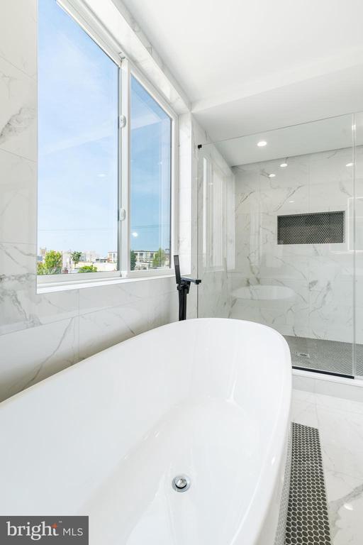 2617 E BOSTON STREET Unit: 2