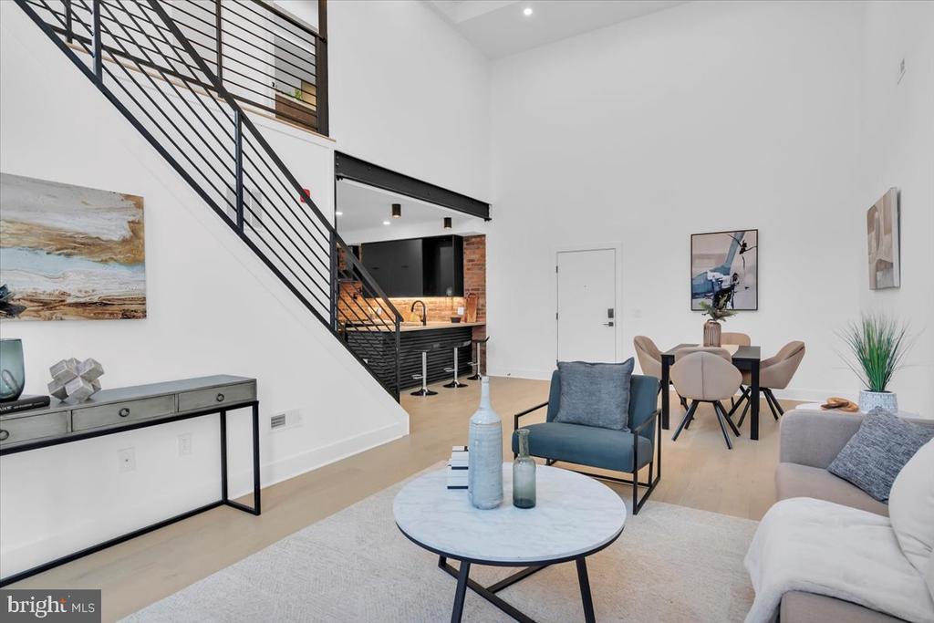 1139 N 3RD STREET Unit: 6