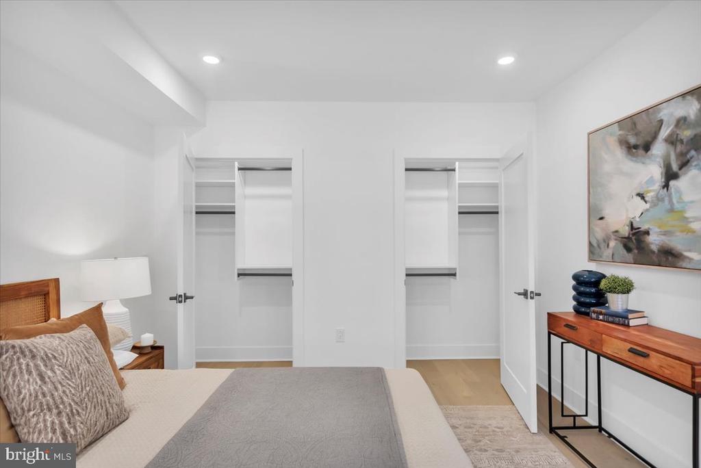 1139 N 3RD STREET Unit: 6