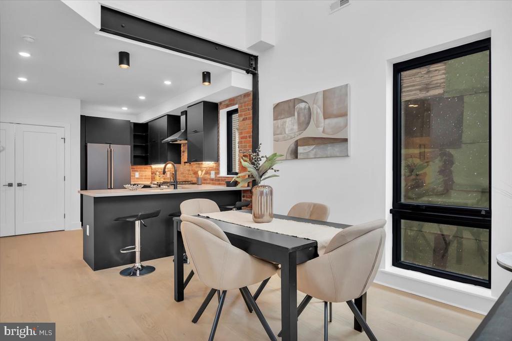 1139 N 3RD STREET Unit: 5