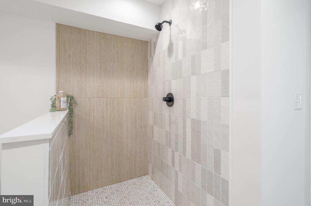 2628 WEBSTER STREET Unit: 1