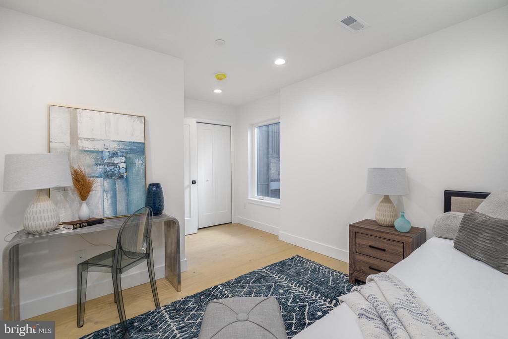 2628 WEBSTER STREET Unit: 1