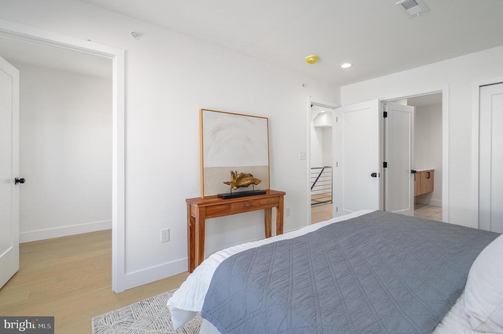 2628 WEBSTER STREET Unit: 1