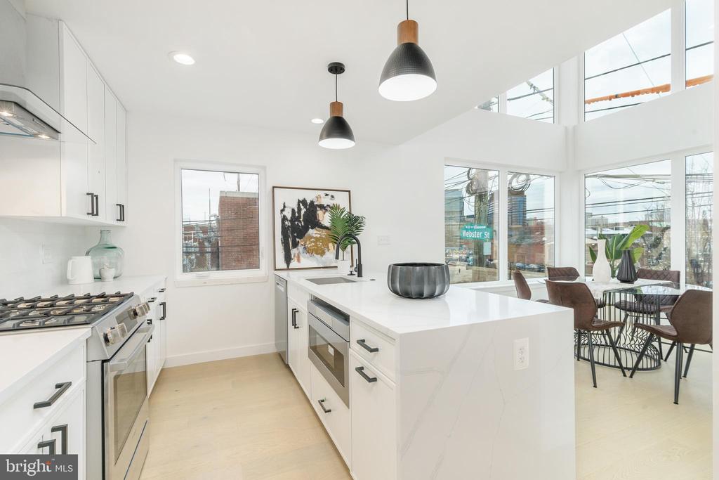 2628 WEBSTER STREET Unit: 2