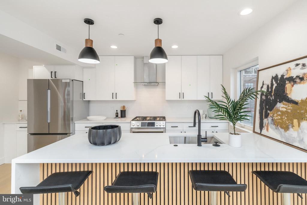 2628 WEBSTER STREET Unit: 2