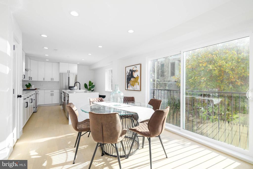 2628-32 WEBSTER STREET Unit: 4