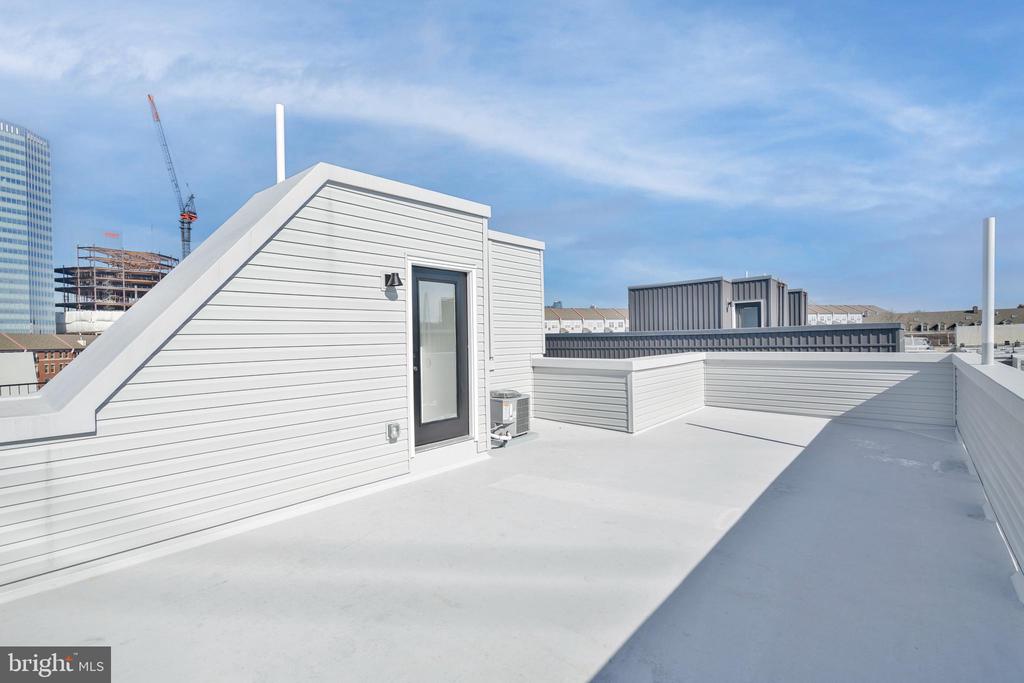 2628-32 WEBSTER STREET Unit: 4