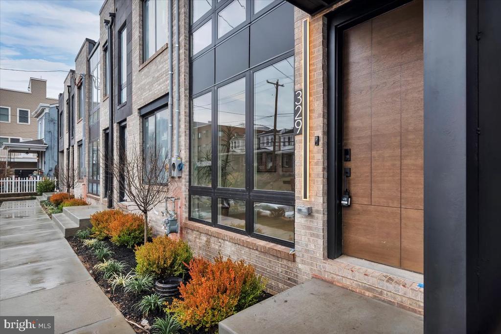 335 FOUNTAIN STREET Unit: A