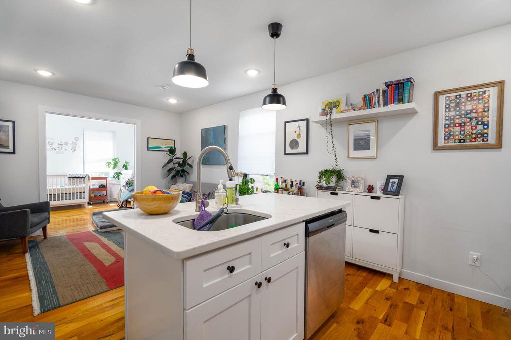1311 WHARTON STREET Unit: 2