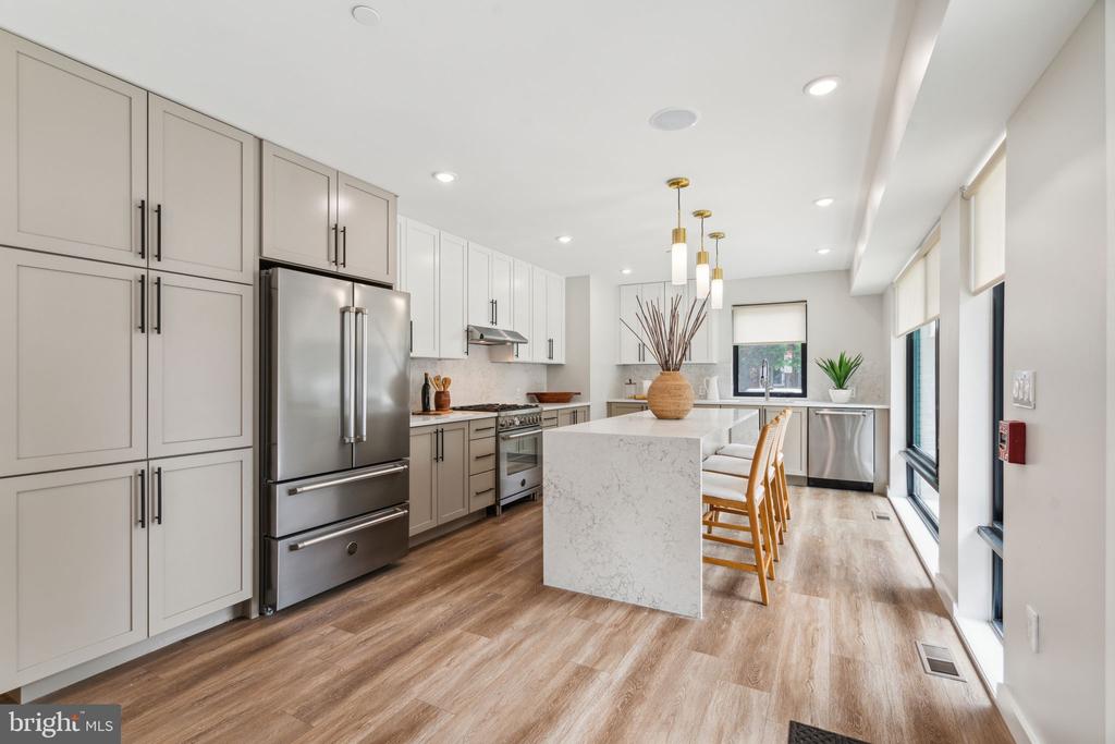 2200 CHRISTIAN STREET Unit: A1
