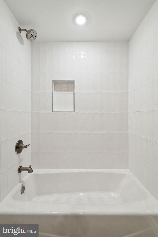 2200 CHRISTIAN STREET Unit: A1