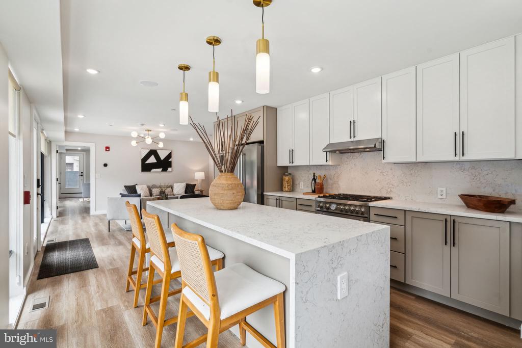 2200 CHRISTIAN STREET Unit: A1