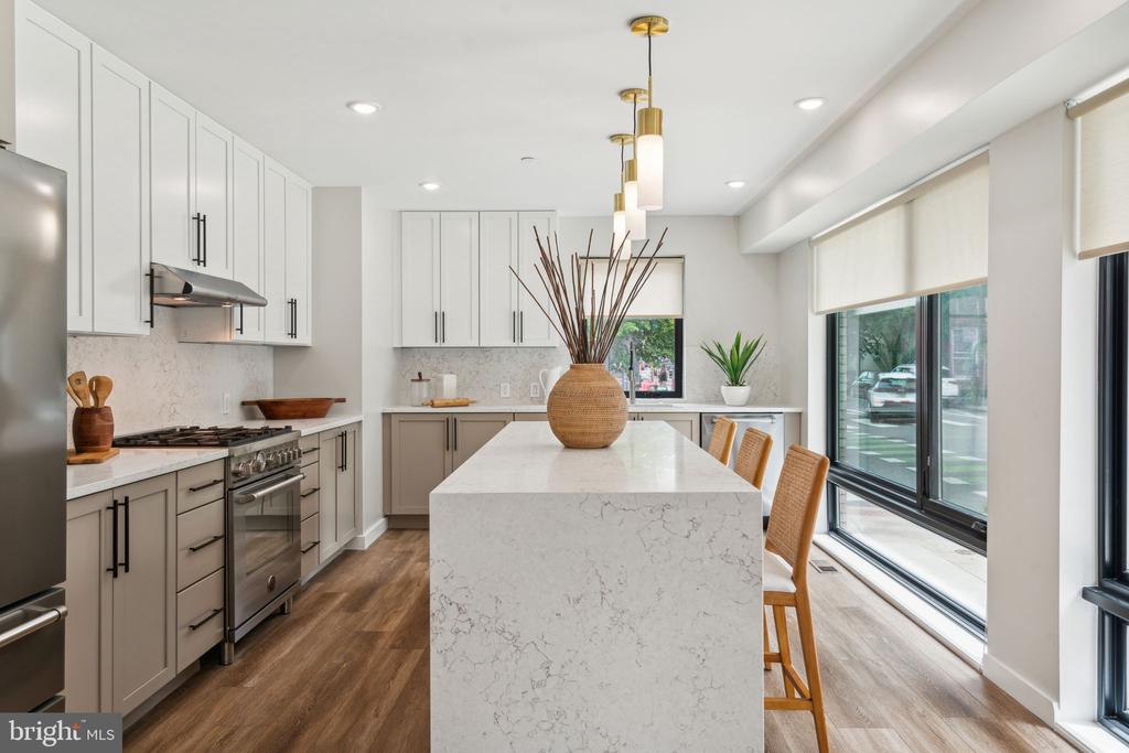 2200 CHRISTIAN STREET Unit: A1