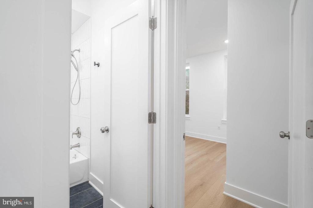 1401 S 13TH STREET Unit: 2
