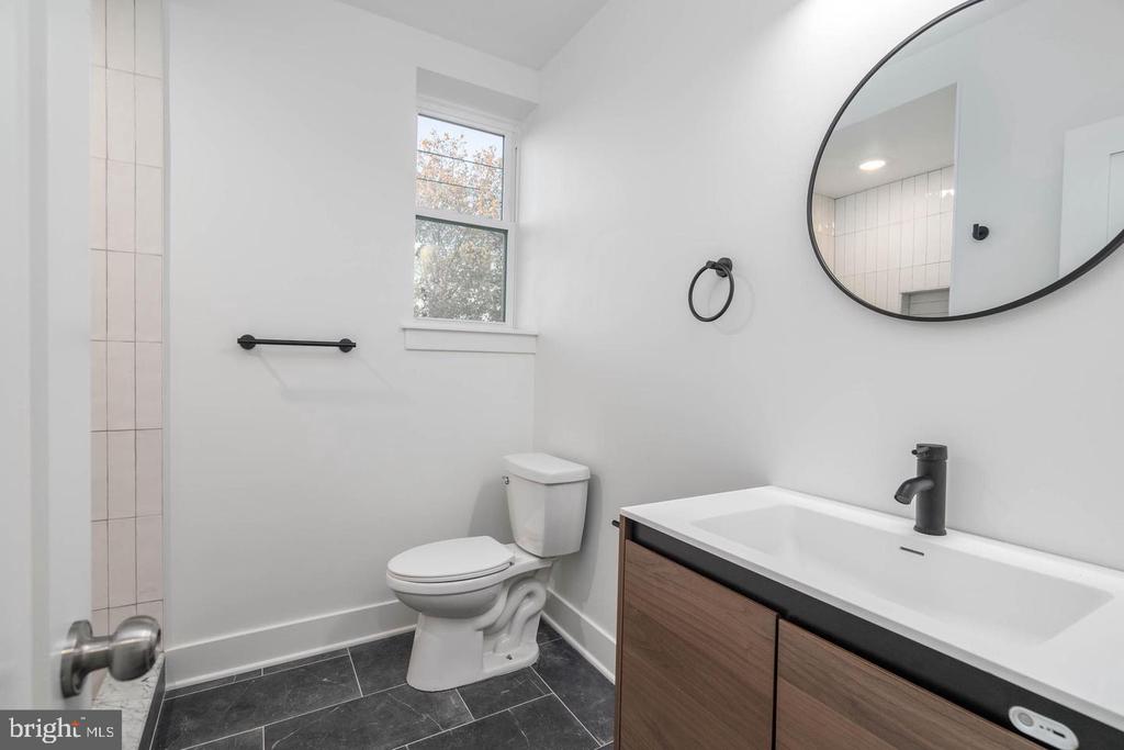 1401 S 13TH STREET Unit: 2