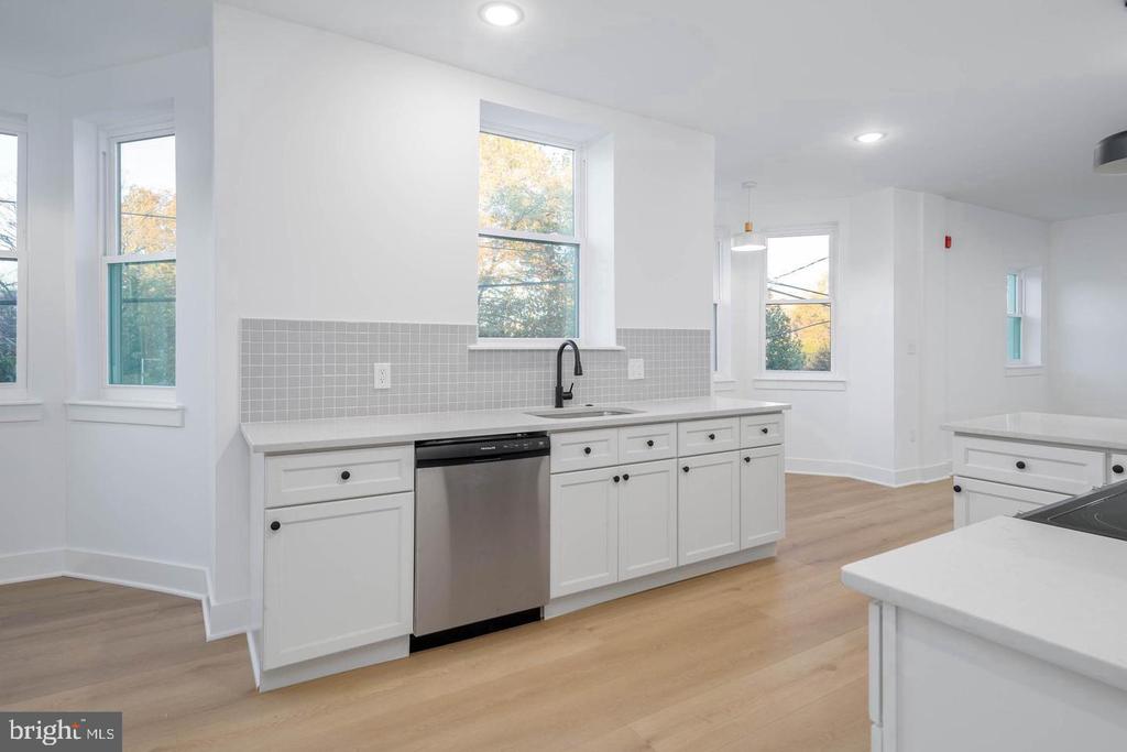 1401 S 13TH STREET Unit: 2