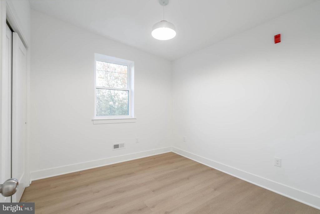 1401 S 13TH STREET Unit: 2