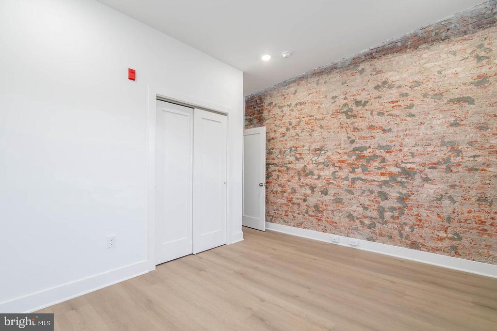 1401 S 13TH STREET Unit: 2