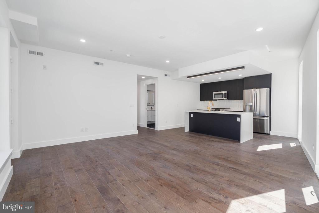 1501 N 31ST STREET Unit: 312