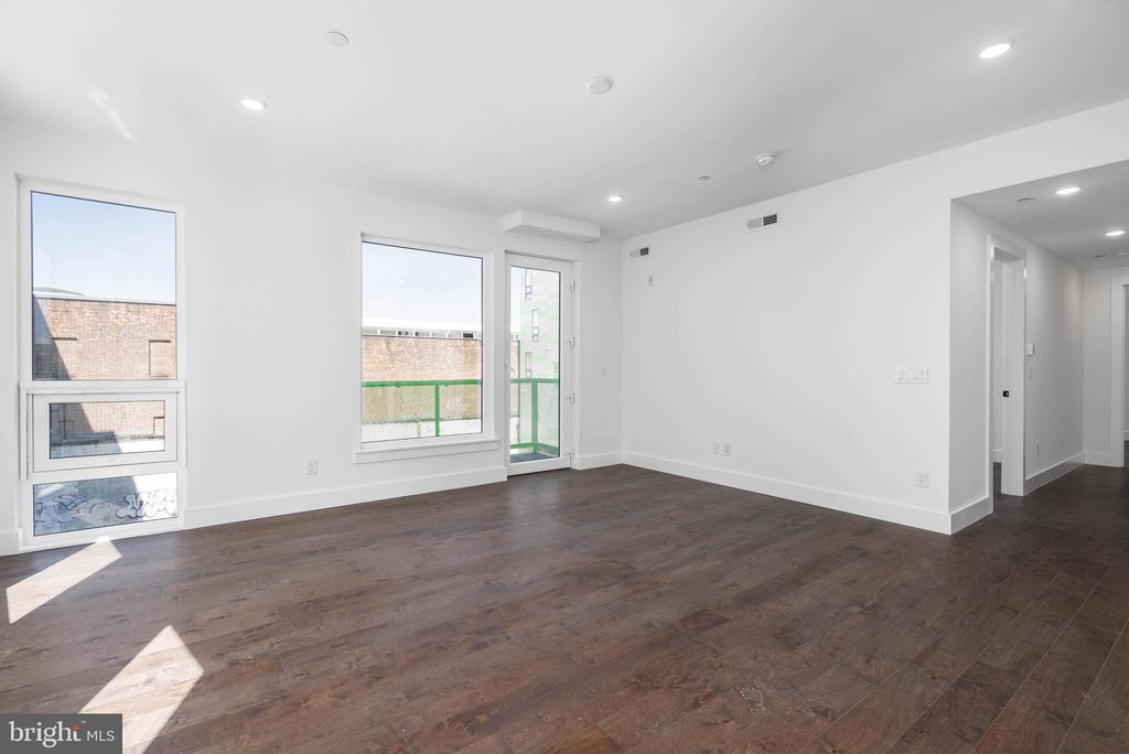 1501 N 31ST STREET Unit: 312