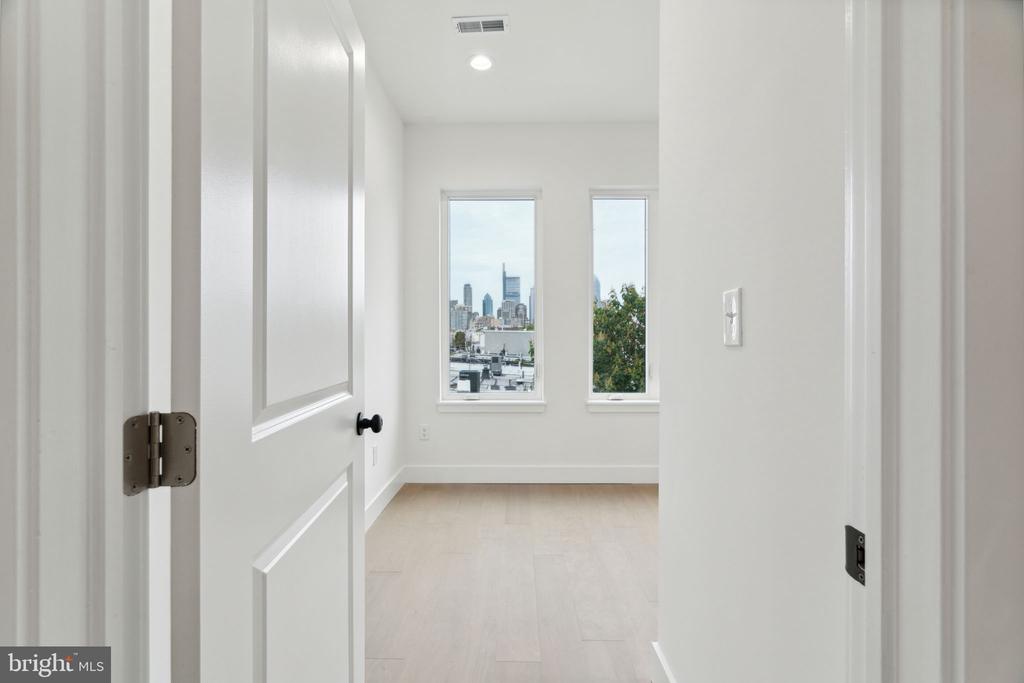 1810 FEDERAL STREET Unit: 2