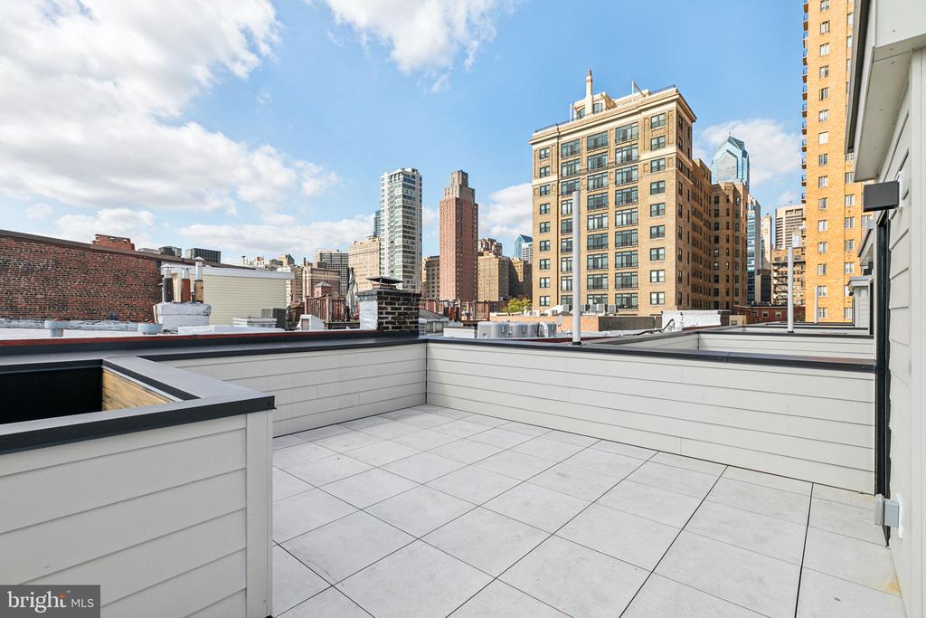 344 S HICKS STREET