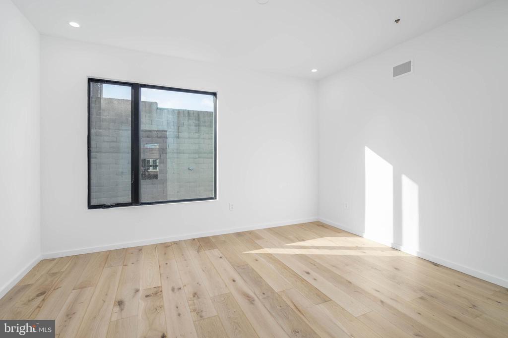 1130 S 24TH STREET