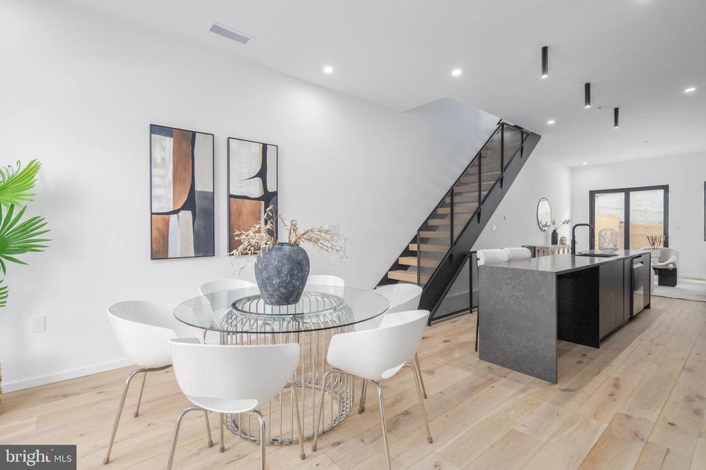 1130 S 24TH STREET