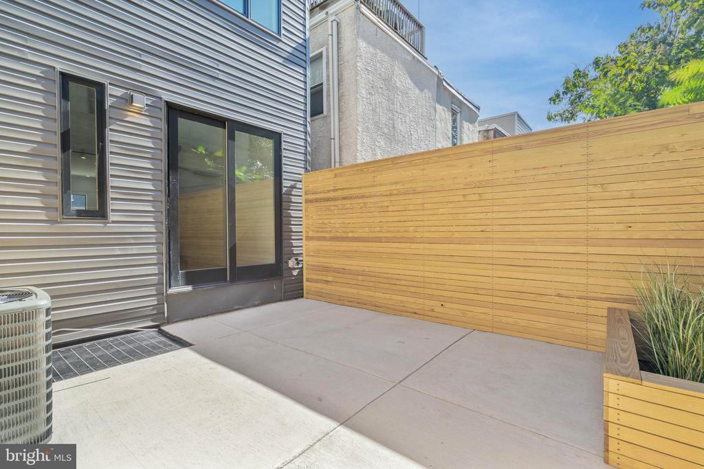 1130 S 24TH STREET